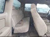 CHEVROLET SILVERADO 1500 LS 2GCEK19T821206919 снимка