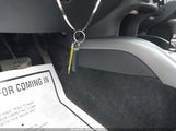 MITSUBISHI OUTLANDER SE JA4AT3AW8AZ009830 снимка