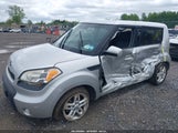 KIA SOUL + KNDJT2A23A7159272 снимка