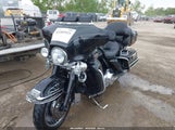 HARLEY-DAVIDSON FLHTCU 1HD1FC4129Y678995 снимка