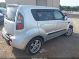 KIA SOUL + KNDJT2A29A7107810 снимка
