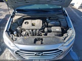 HYUNDAI ELANTRA SE 5NPD74LF6HH172813 снимка