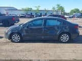 TOYOTA COROLLA LE 5YFB4MDE3SP229615 снимка