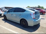 Toyota Prius Three JTDKN3DU7C1588843 снимка