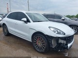 PORSCHE MACAN TURBO WP1AF2A54JLB70790 снимка