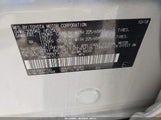 TOYOTA RAV4 XLE JTMWFREV2JJ209236 снимка