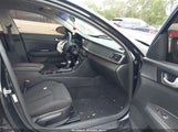 KIA OPTIMA LX 5XXGT4L33JG270472 снимка