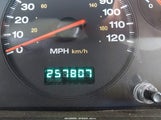 JEEP GRAND CHEROKEE LAREDO 1J4G248S8YC200800 снимка