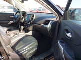JEEP CHEROKEE LATITUDE PLUS FWD 1C4PJLLX2JD525187 photo