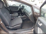 KIA FORTE LX 3KPFL4A74JE190494 снимка