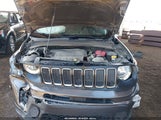 JEEP RENEGADE SPORT FWD ZACNJAABXLPL61062 снимка