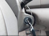 TOYOTA CAMRY LE 4T1BE32K53U226201 снимка