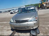 TOYOTA CAMRY LE 4T1BE32K53U226201 снимка