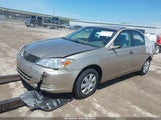 TOYOTA CAMRY LE 4T1BE32K53U226201 снимка
