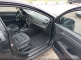 HYUNDAI ELANTRA LIMITED 5NPD84LF9KH449720 photo