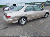 TOYOTA CAMRY XLE 4T1BG22K9VU019124 fotografie