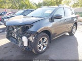 TOYOTA RAV4 XLE JTMRFREV1FD151848 снимка