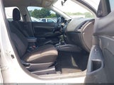 MITSUBISHI OUTLANDER SPORT 2.4 SE JA4AP3AW7HZ044566 fotografie