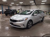 KIA FORTE LX 3KPFL4A71JE173877 снимка
