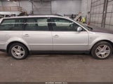 VOLKSWAGEN PASSAT GLX WVWLH63BX1E033291 снимка