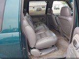 CHEVROLET SUBURBAN C1500 1GNEC16K3SJ381424 photo