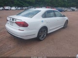 VOLKSWAGEN PASSAT 2.0T SE R-LINE 1VWMA7A33KC003098 fotografie