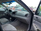 TOYOTA CAMRY LE 4T1BE32K73U170228 снимка