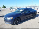 VOLKSWAGEN PASSAT 2.0L TDI SE 1VWBN7A39DC129965 fotografie