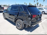 VOLKSWAGEN TIGUAN 2.0T SE/2.0T SE R-LINE BLACK/2.0T SEL 3VV3B7AX1LM158247 снимка
