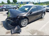 TOYOTA CAMRY HYBRID XLE 4T1B21HK5JU500336 fotografie