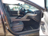 TOYOTA CAMRY HYBRID XLE 4T1B21HK5JU500336 снимка
