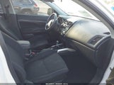 MITSUBISHI OUTLANDER SPORT ES 4A4AP3AU2EE029585 fotografie