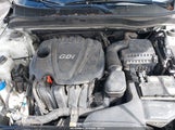 KIA OPTIMA LX KNAGM4A77F5621895 fotografie