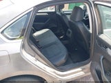 VOLKSWAGEN PASSAT 2.5L SE 1VWBP7A33CC040949 снимка