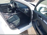 Audi A3 Premium 40 Tfsi Front-Wheel Drive S Tronic WAUAUGFFXLA005747 снимка