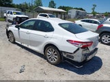 Toyota Camry Le 4T1B11HK5JU638655 fotografie
