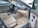 TOYOTA CAMRY LE/SE/XLE 4T1BE46K39U866271 снимка