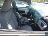 TOYOTA COROLLA LE 2T1BURHE8FC443240 снимка