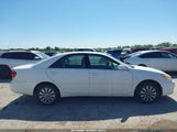 TOYOTA CAMRY LE 4T1BE32K45U401248 снимка