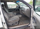 CHEVROLET TRAILBLAZER LS 1GNDT13S732401797 снимка
