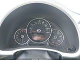 VOLKSWAGEN BEETLE 2.0T TURBO 3VWVA7AT2CM642142 снимка