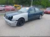 MERCEDES-BENZ E 320 WDBJF65HXXA752666 снимка