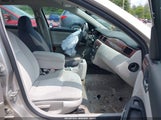 CHEVROLET IMPALA LT 2G1WT58K269396654 снимка
