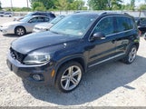 VOLKSWAGEN TIGUAN R-LINE WVGAV7AX0GW074712 photo