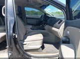 KIA SEDONA LX KNDMB5C19L6657829 снимка