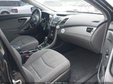 HYUNDAI ELANTRA SE KMHDH4AE3FU225151 снимка