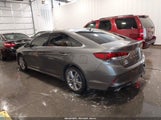 Hyundai Sonata Sport 5NPE34AF8JH693878 снимка
