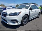 SUBARU LEGACY 2.5I LIMITED 4S3BNAN62K3033208 photo