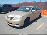 TOYOTA CAMRY 4T1BF3EKXAU008941 снимка