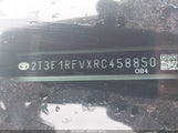 TOYOTA RAV4 LE 2T3F1RFVXRC458850 снимка